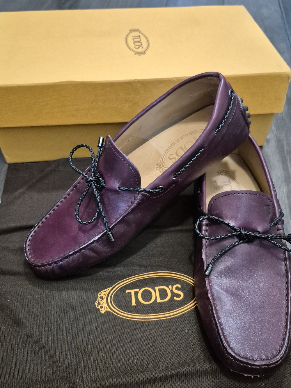 TOD'S Men’s Purple Leather Driving Loafers